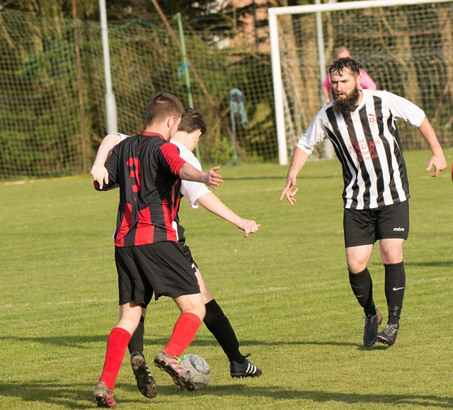 并保持着接 并保持着接